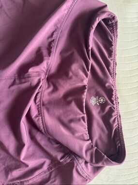 GAIAM Rose Pink High-Waist Active Shorts